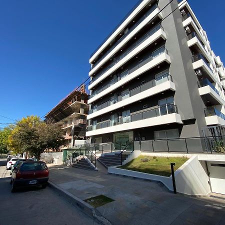 Edificio Veneto III - Departamento De Un Dormitorio A Pocas Cuadras Del Centro Villa Carlos Paz Exterior photo